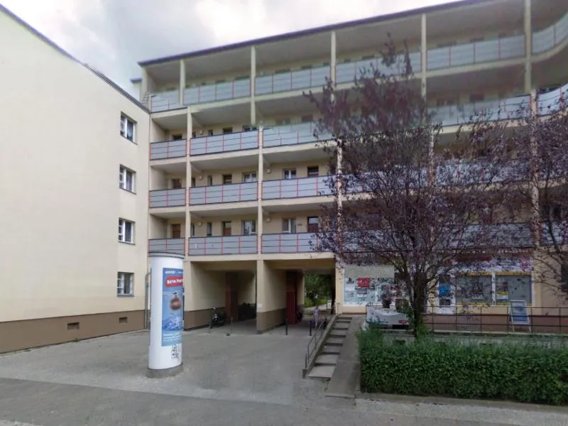 Dachgeschosswohnung ohne Aufzug in der Flusspferdhofsiedlung neu zu vermieten — photo 1
